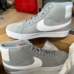 Men’s Nike SB Zoom Blazer MID ISO